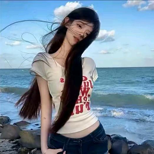 火辣母蟑螂