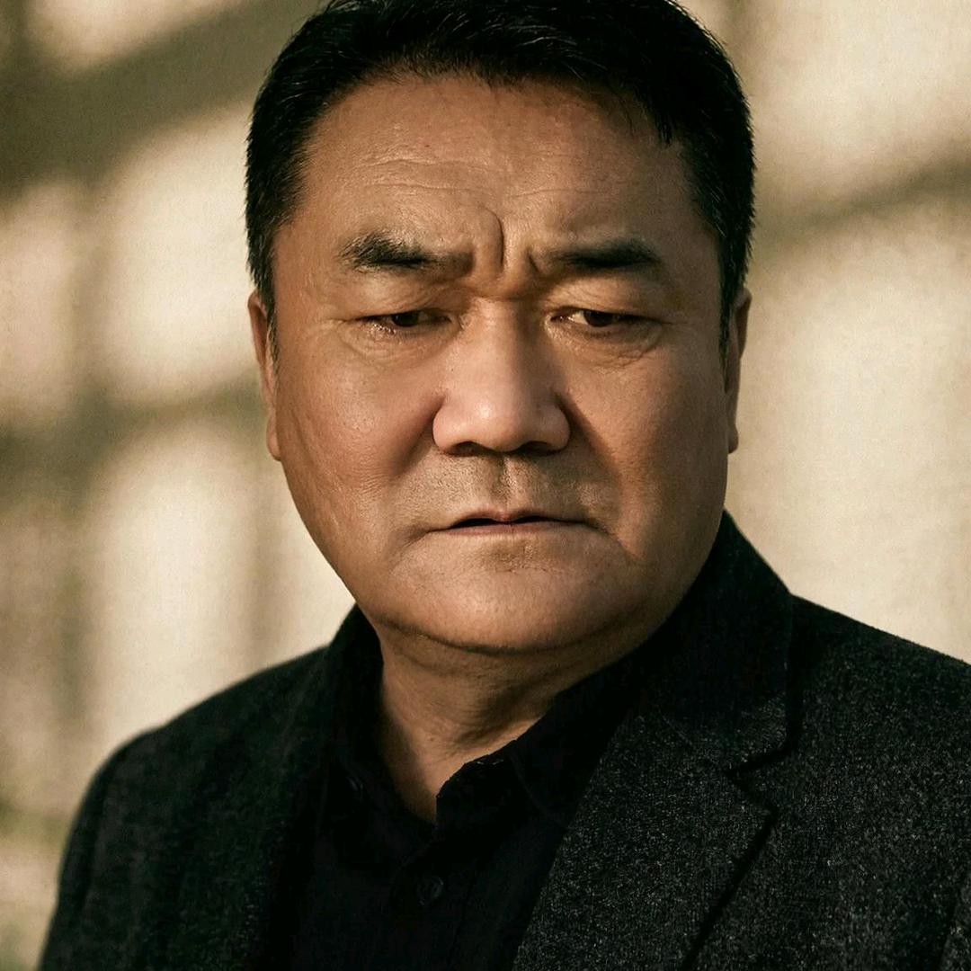 西北汉子包大哥