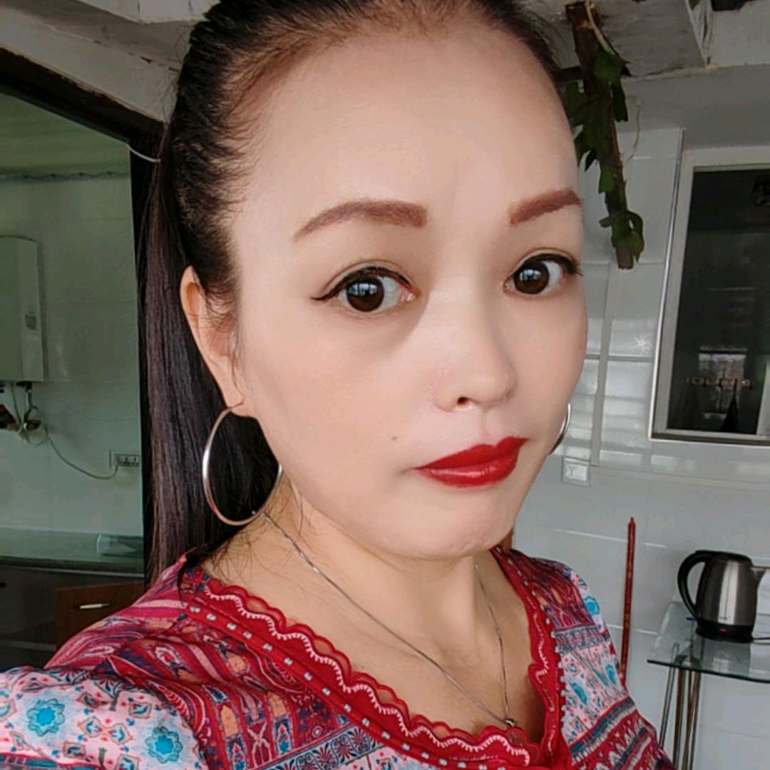 我在阆 ， 你在哪 ，好物在橱窗，