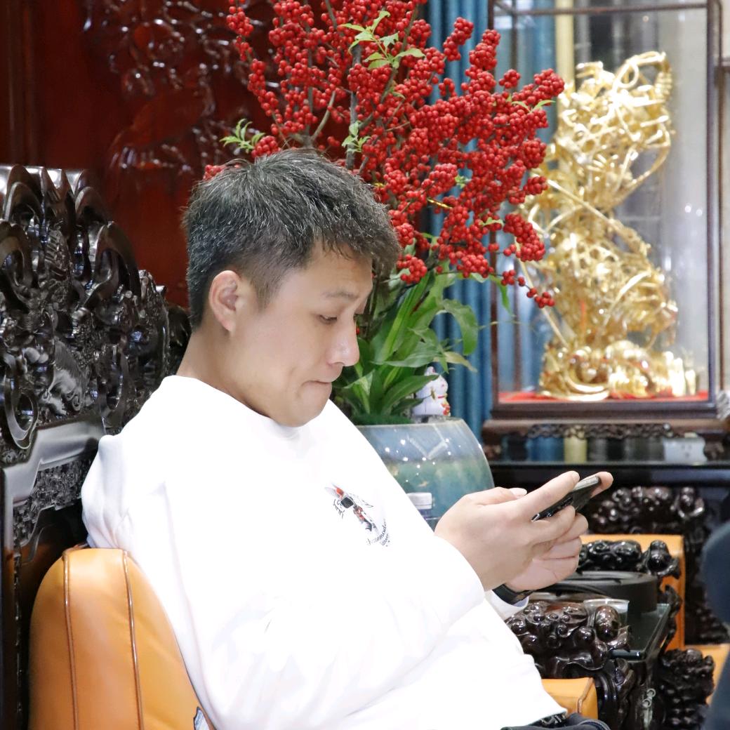 华仔
