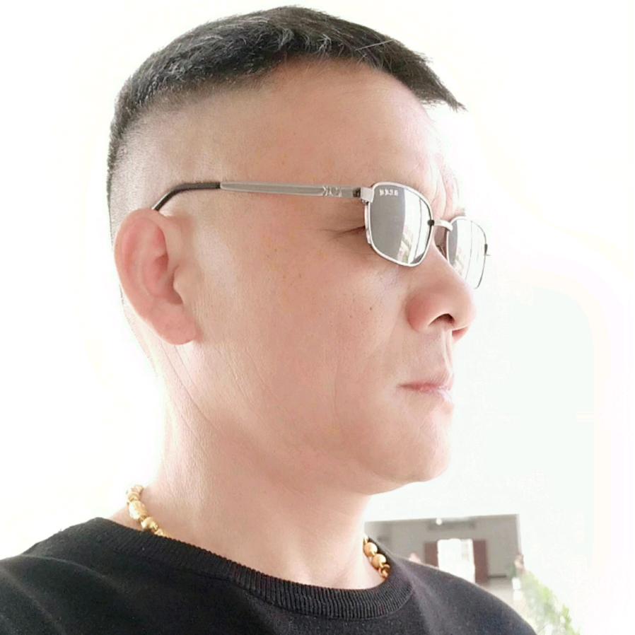 人简心安(文哥)