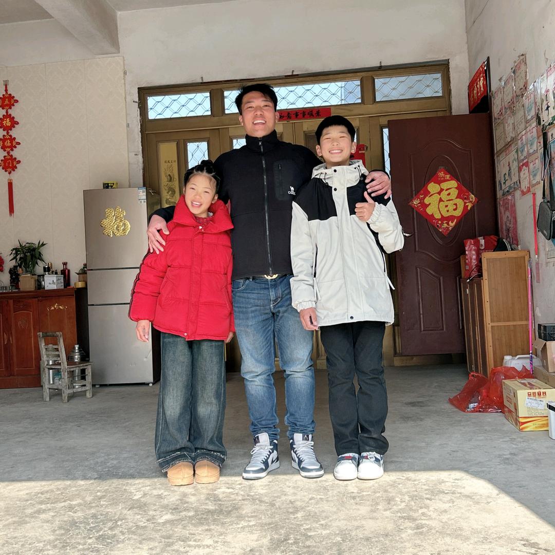 磊磊