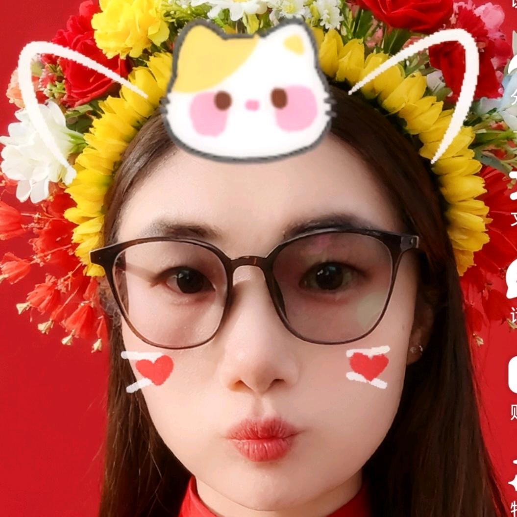 小米粥 💋💋   ᵎ(•̀㉨•́)و