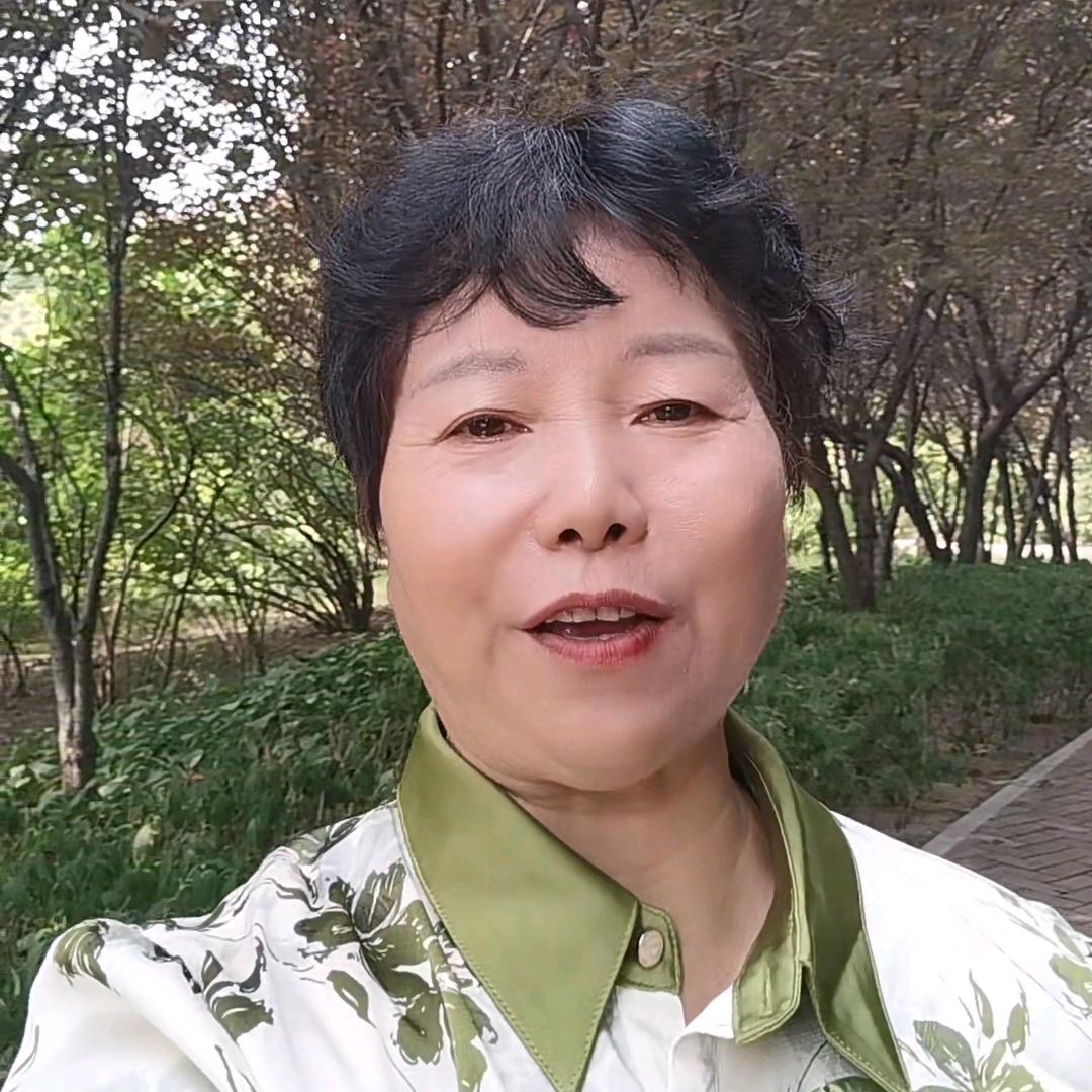 荣姐（大号）晚上七点四十开首播