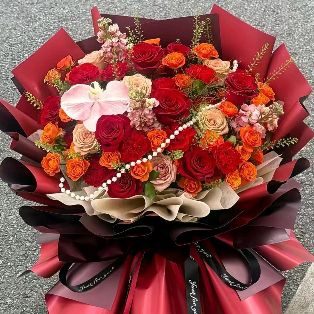 爱尚花艺、婚庆用品店