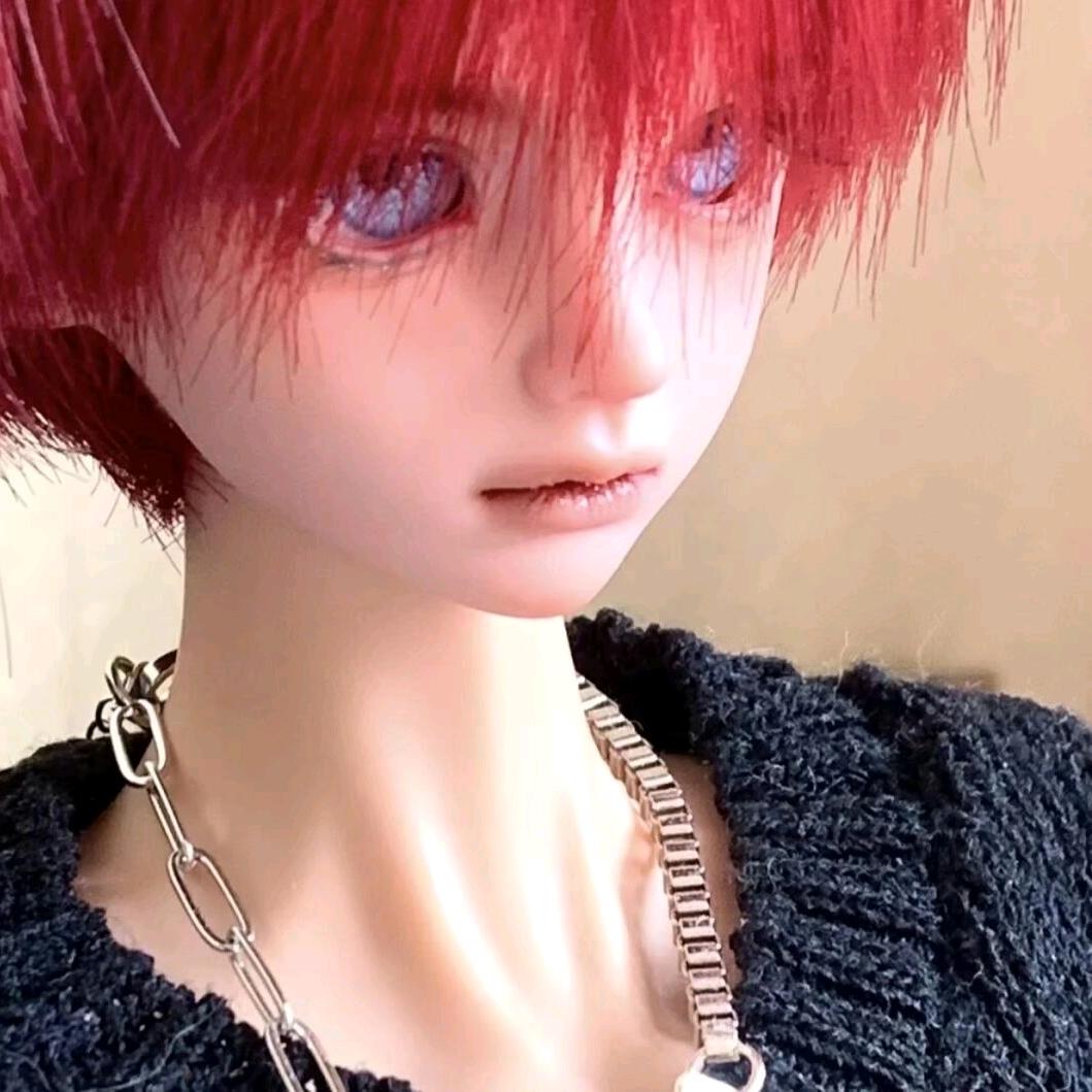 瞳