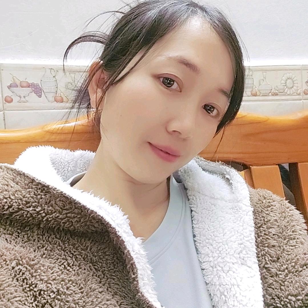 大眼鄧小眼