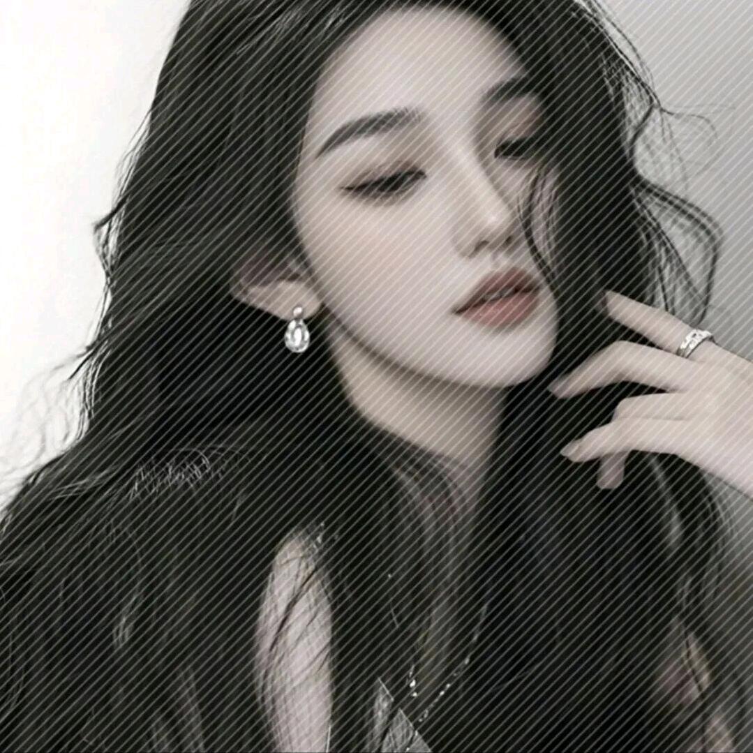 ꒰ঌ上弦月໒꒱