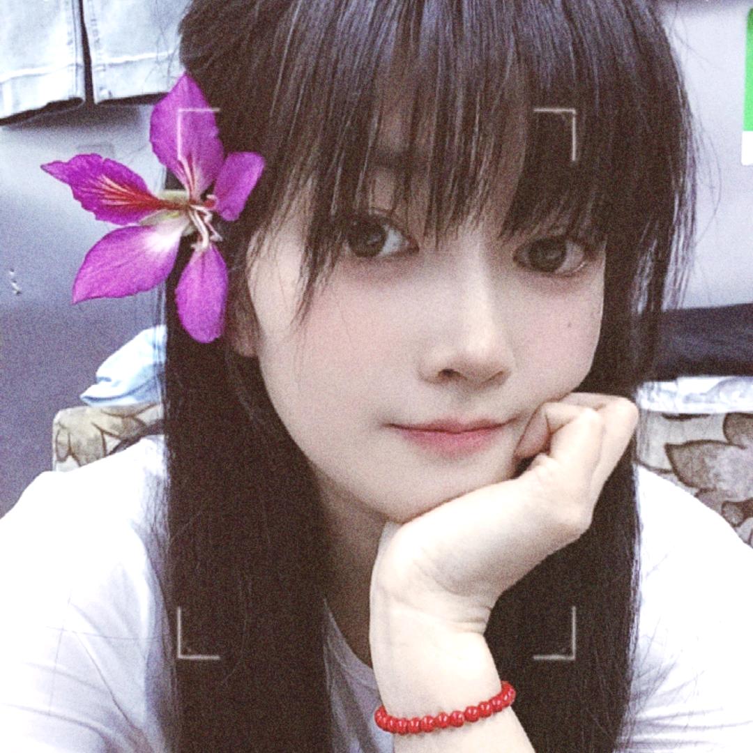 ❀