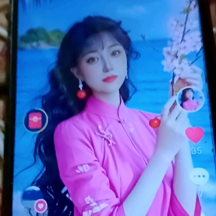 美丝丝小号下午6点过10分开播