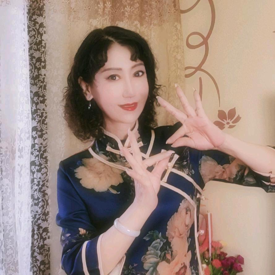 🍀红袖添香手势舞