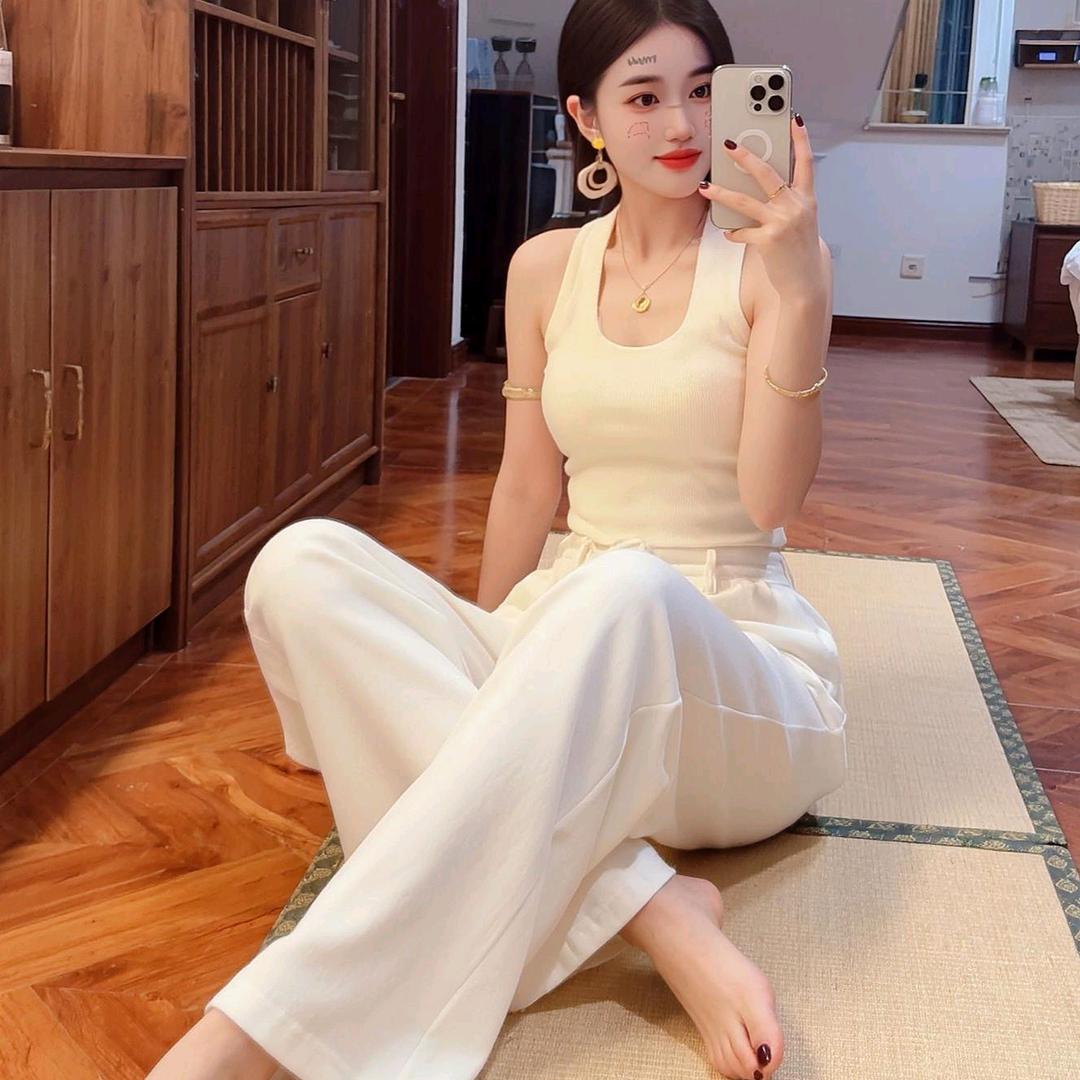 云