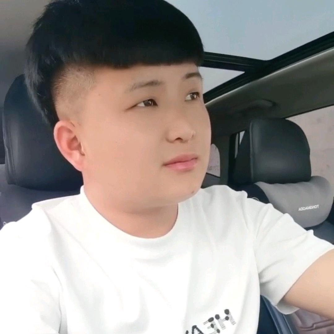 阿龙烤面筋～烧烤、馄饨