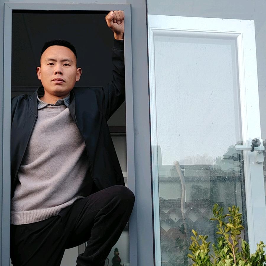泰安专业安装门窗