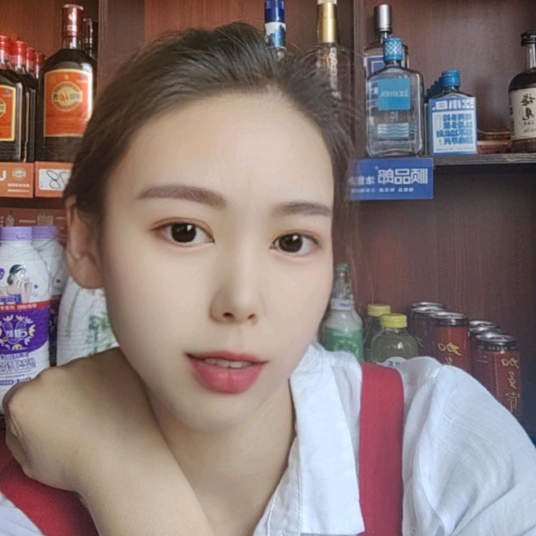 万州烤鱼兄弟花姐