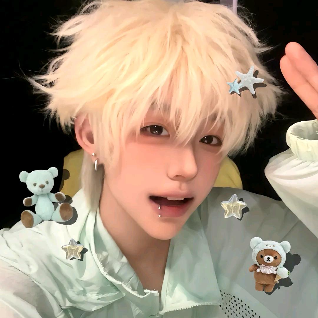 田田(╥╯﹏╰╥)ง