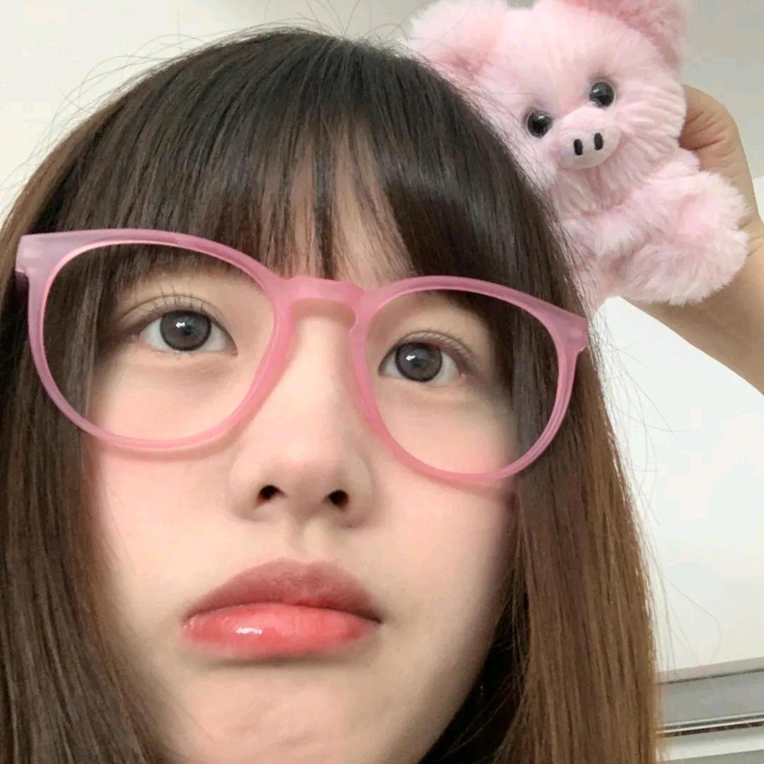 鹿小姐Han Han