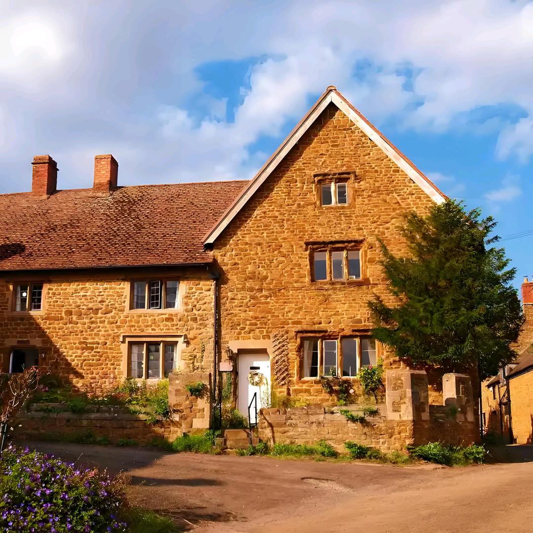 人間四月芳菲盡