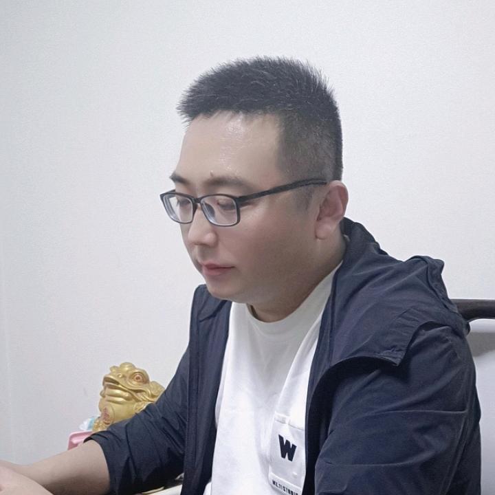 中年こ大叔う