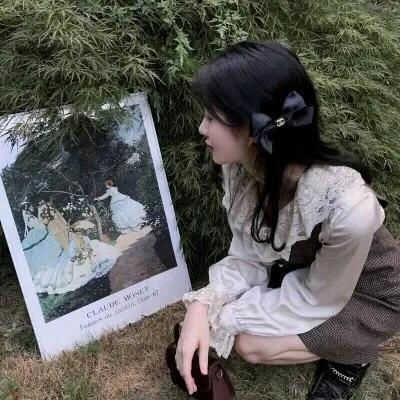 月亮听见你说ˡᵒᵛᵉ啦