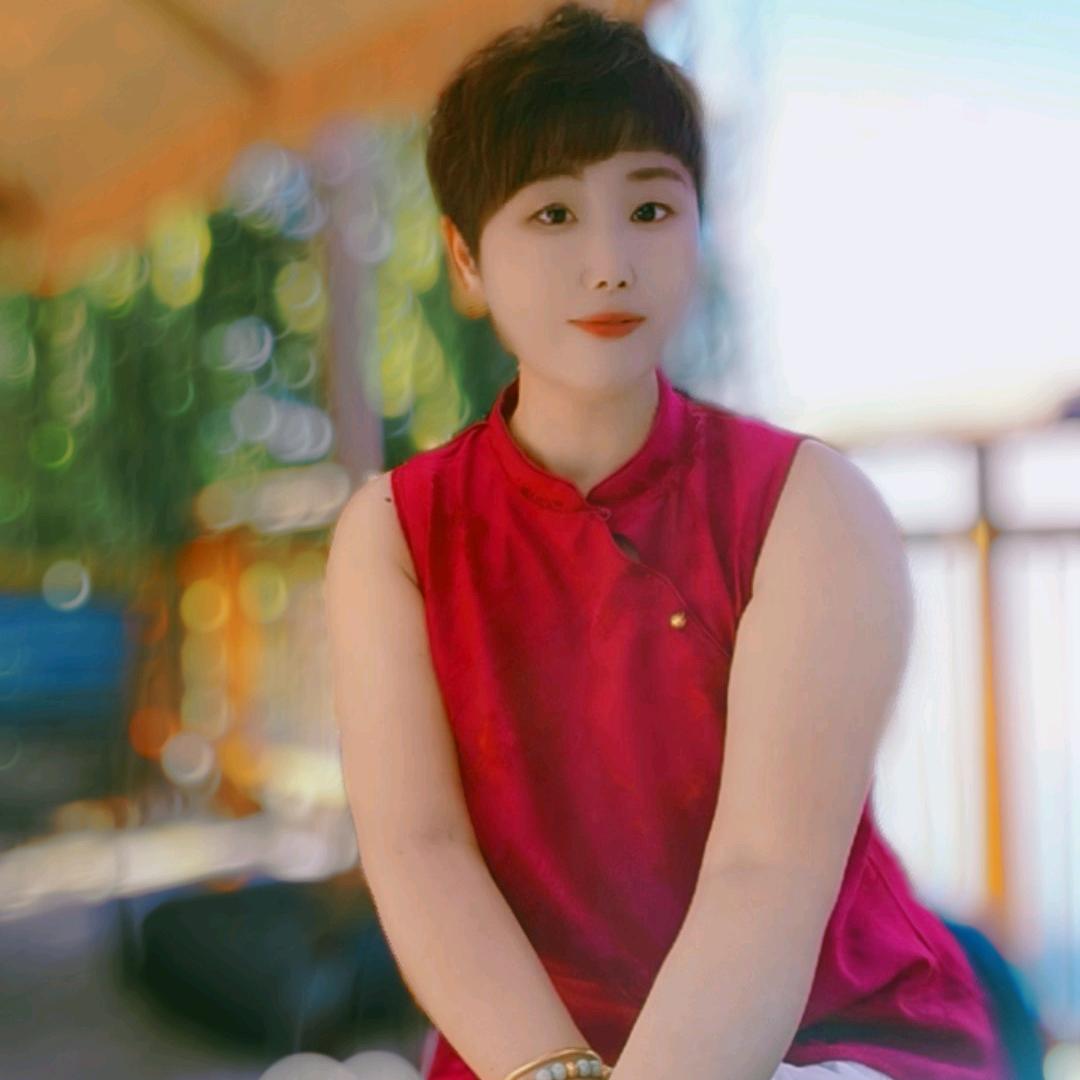 草儿，🎤巜好物在厨窗》