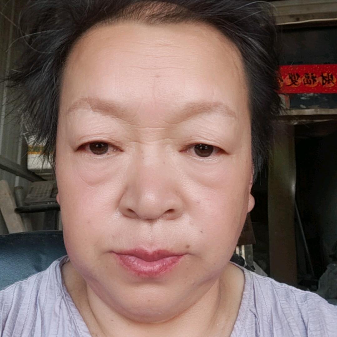 豆豆奶奶