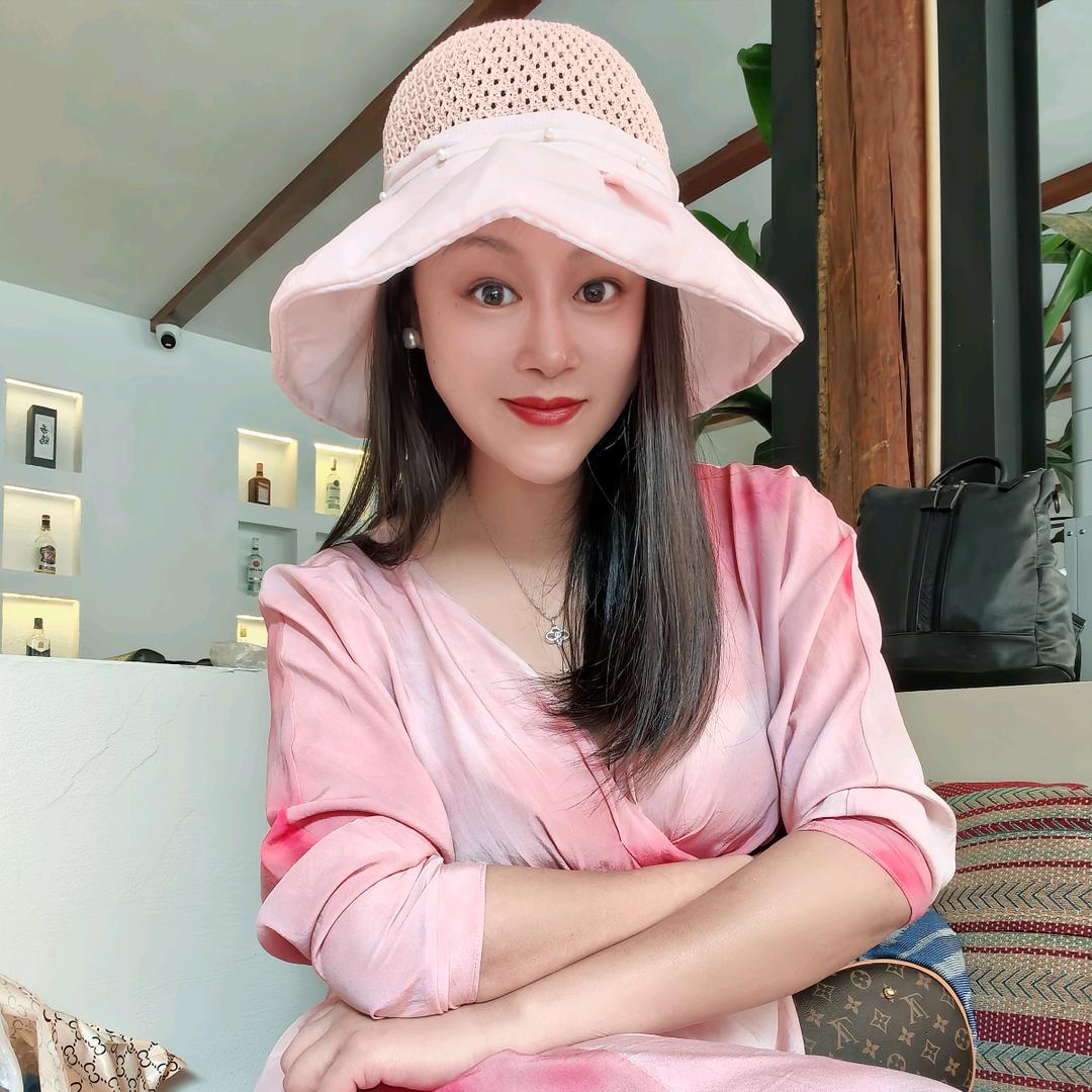 亲亲小宝贝