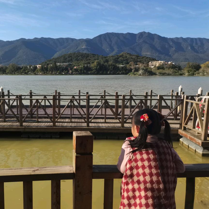 爱不释手（拒绝私聊）