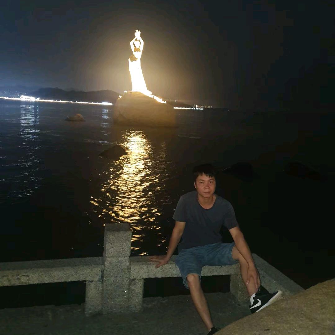 *李大爷