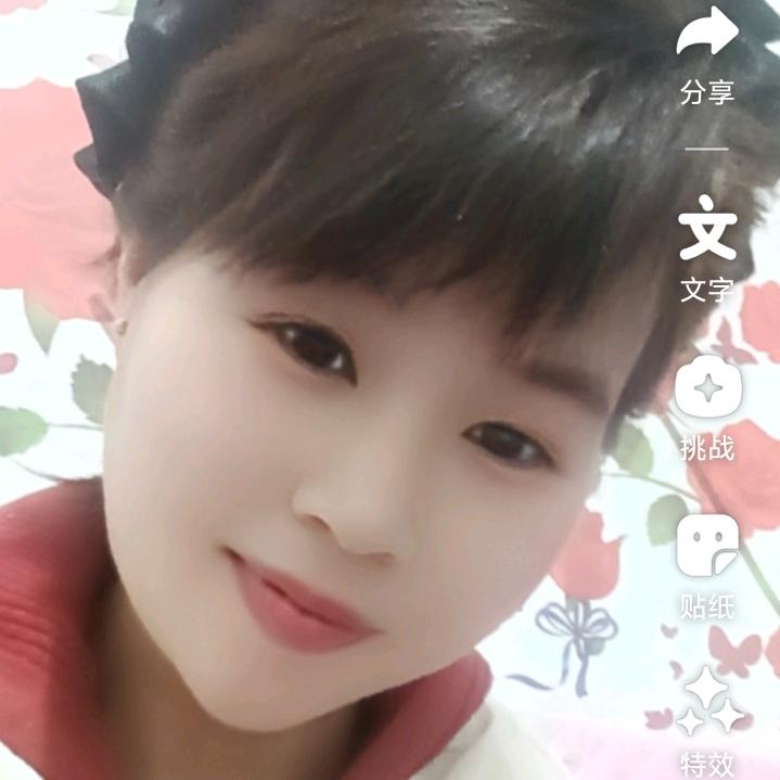 三个小鱼儿🐠🐠🐠