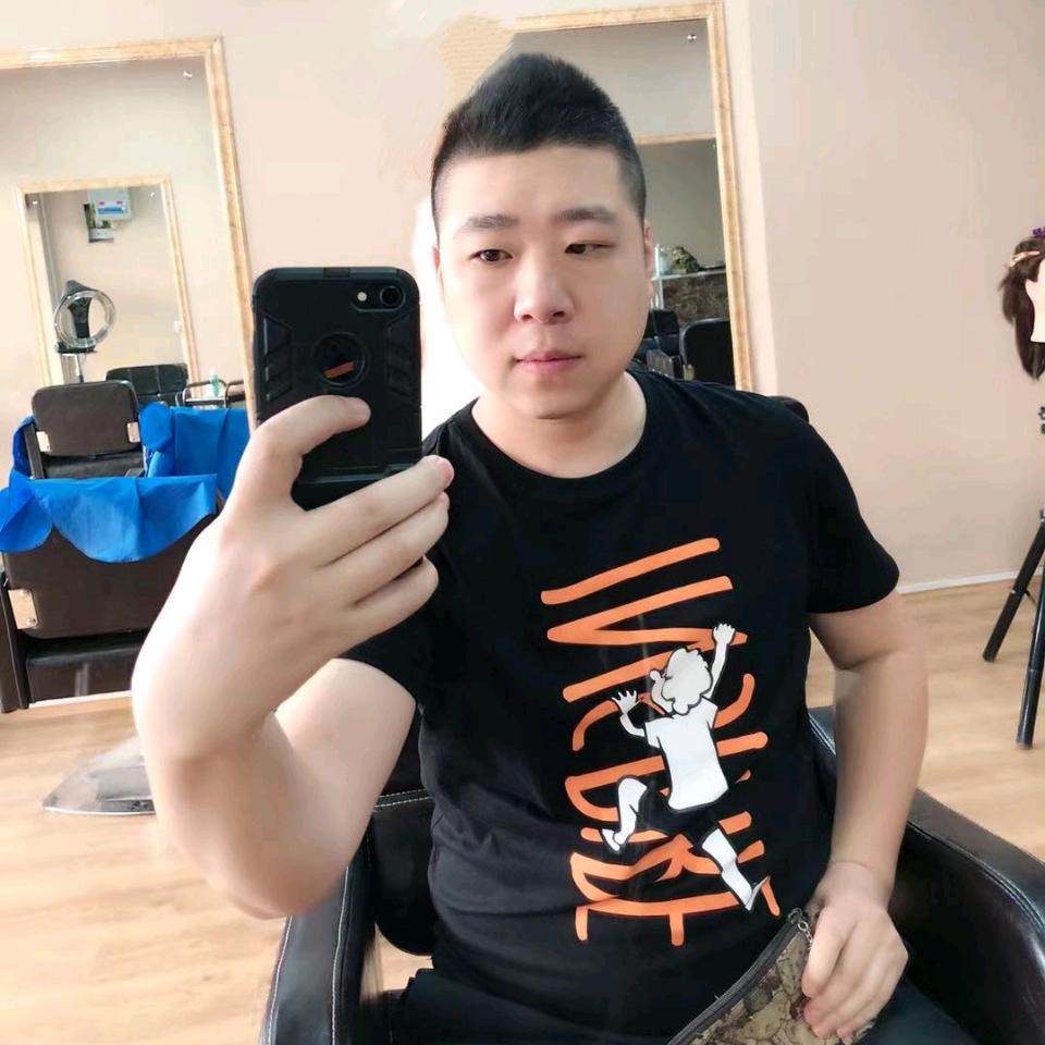 东美百货