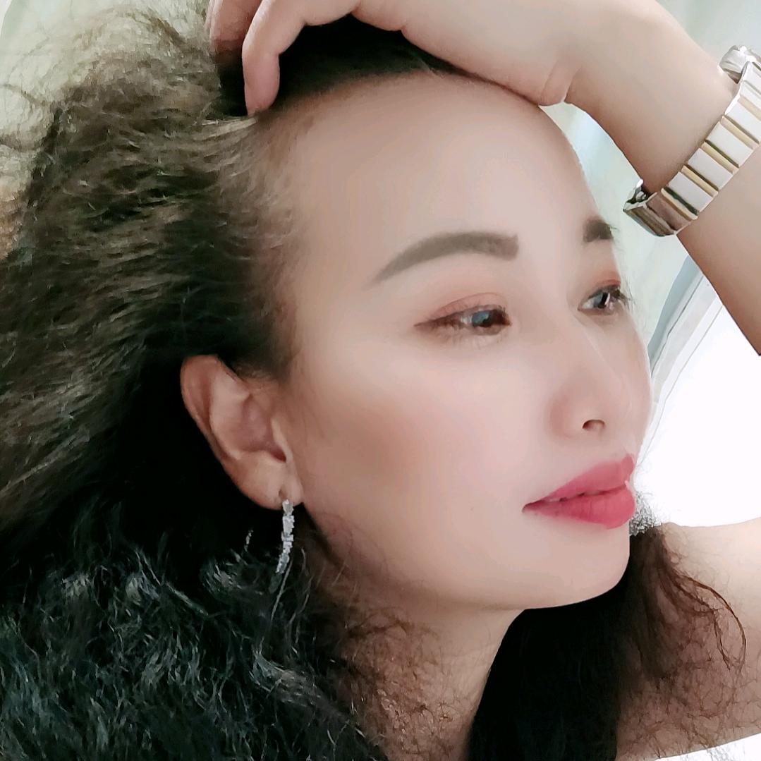 月月