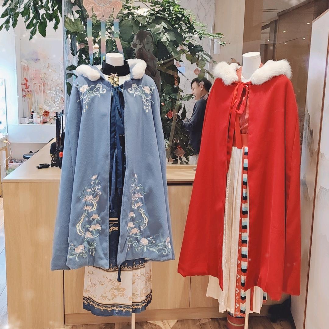 龙头山云上汉服店