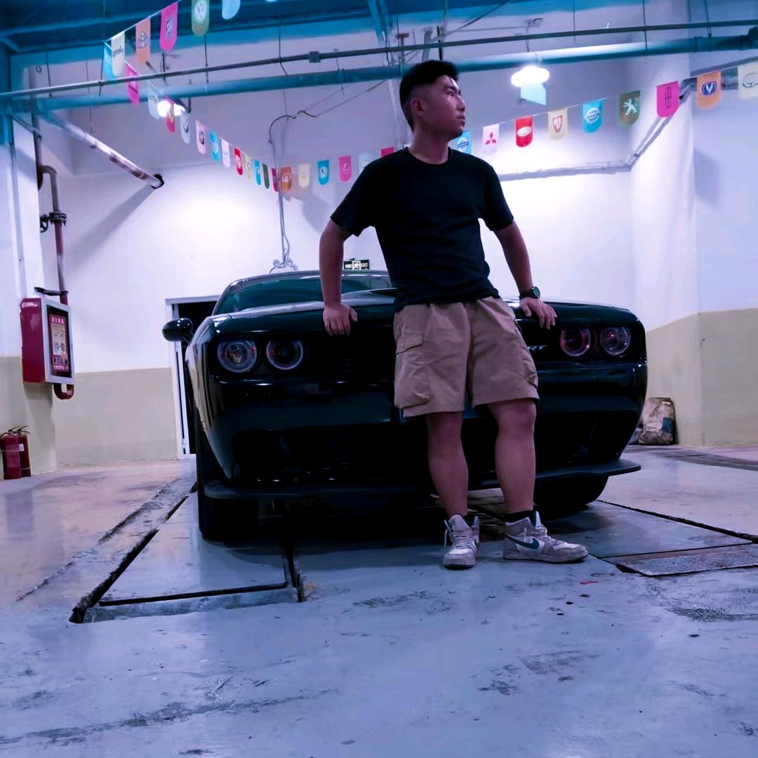 猫哥（越野与性能）