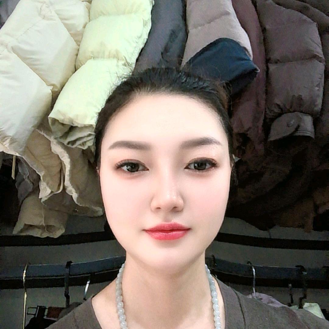 宜城市  摩登羽绒服