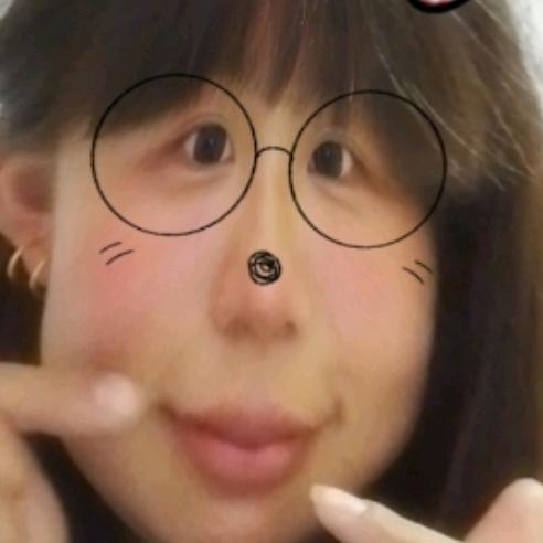 溜溜酱和糕妹妹