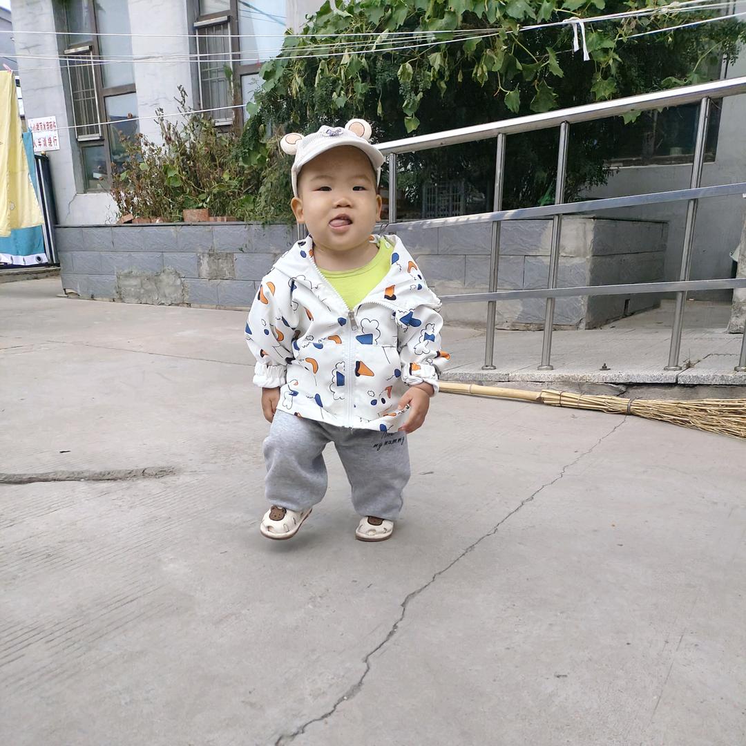 杨小福