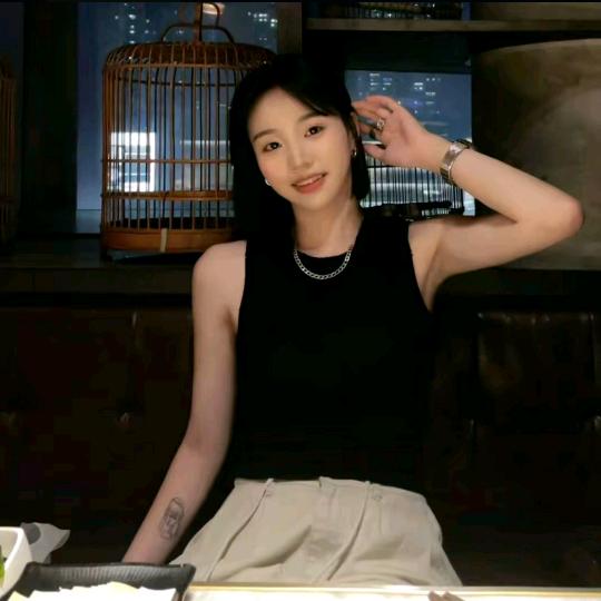 小静静一会-穿搭