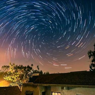 三人共首吾之姓