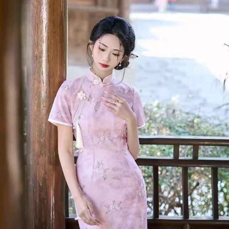 淮上万达一楼尚外女装