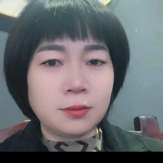 楚雄义乌商贸城A栋二楼梵客家居胡姐1