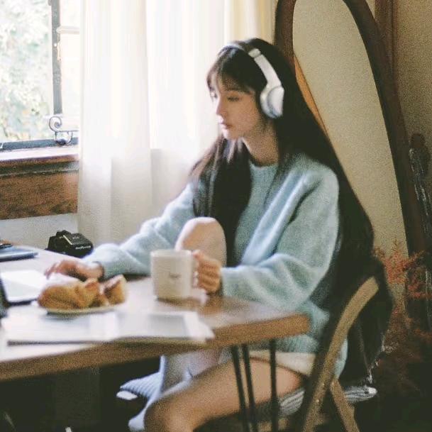 九亿少女的梦头像