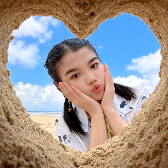 သမီးလေး  ဖြီုး👶👶