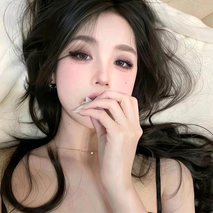 月月睡醒了･ω･