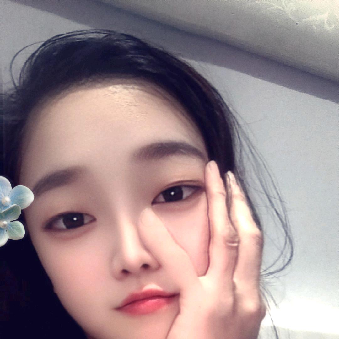 ꒰ঌ🍀小乐乐໒꒱