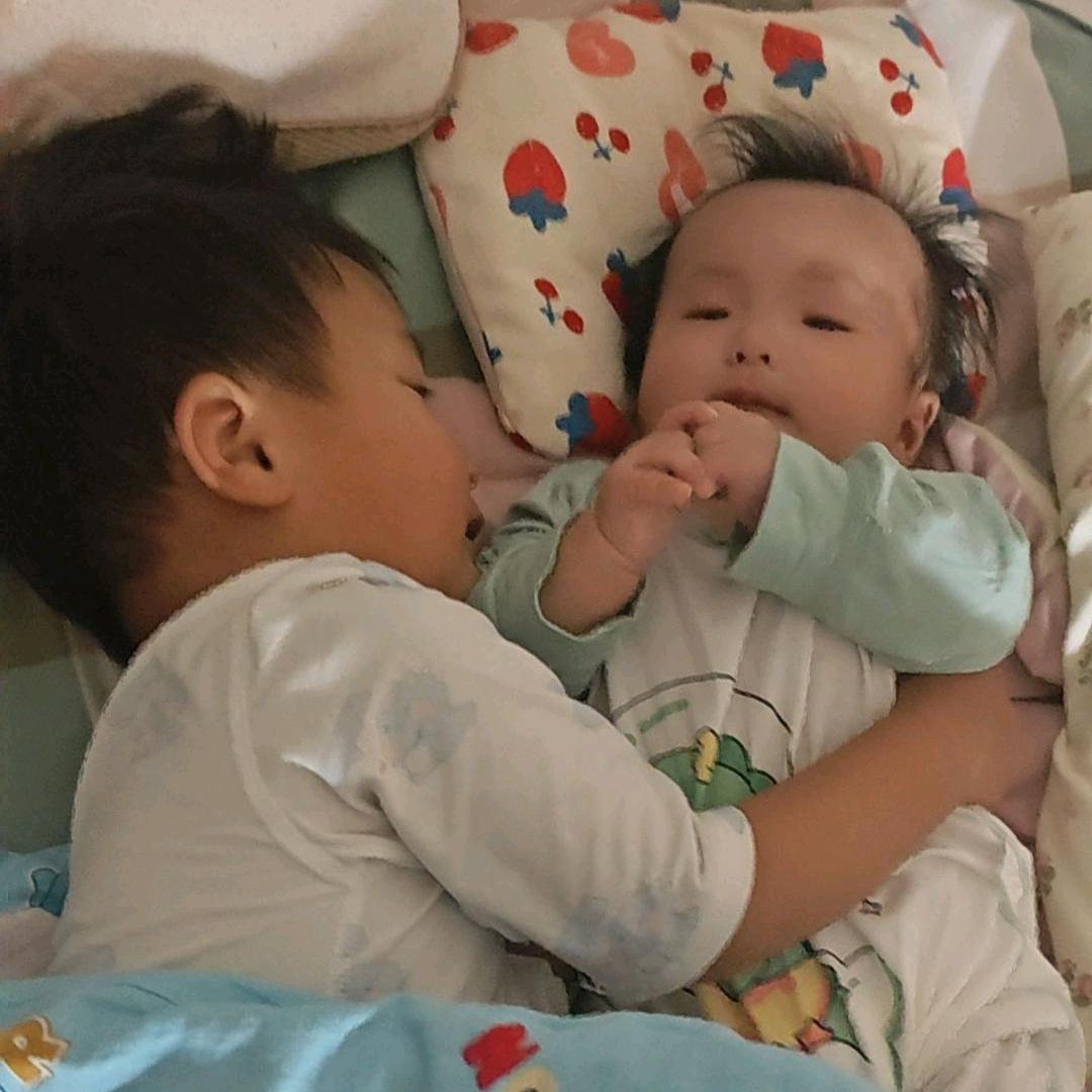 静静~