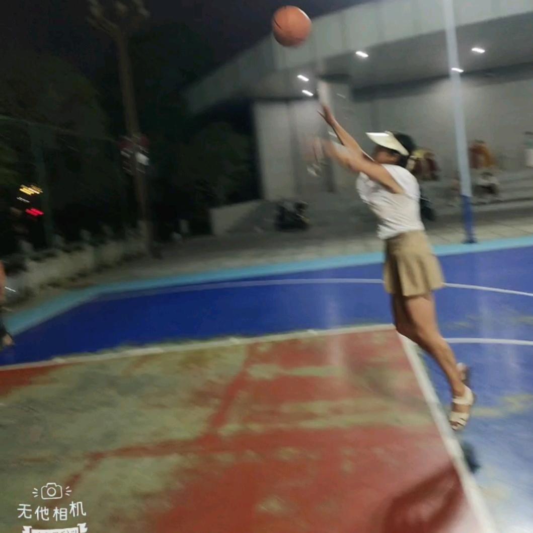 湖南光头妹刘冰水