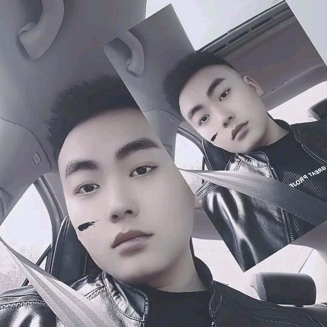 丑孩！😘