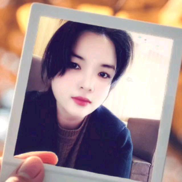 瓊