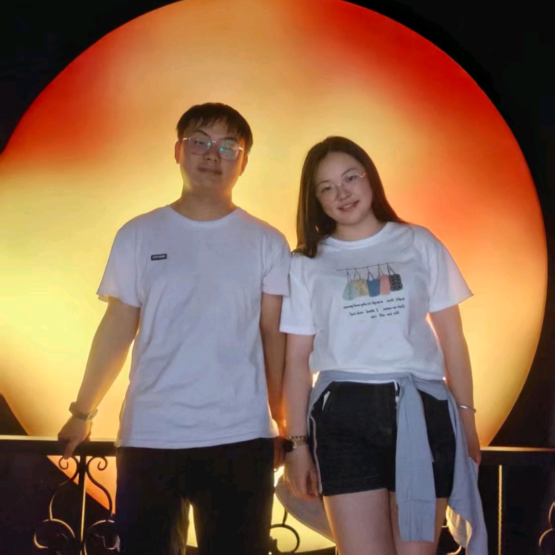 臭屁屁和大美女